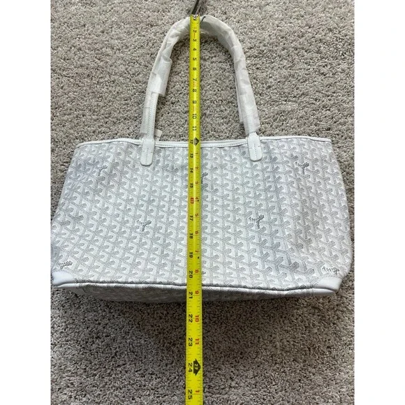 Goyard Saint Louis Tote Bag in White Goyardine Canvas - Picture 11 of 12